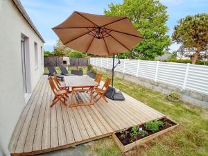 Vonkajšia záhrada v ubytovaní Maison charmante à Concarneau avec spa extérieur