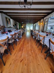 Restaurace v ubytování Çakıl Restoran ve Bungolov