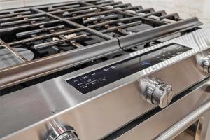 Φωτογραφία από το άλμπουμ του Spacious 2bed with Hot Tub στο Κάνμορ +54 φωτογραφίες