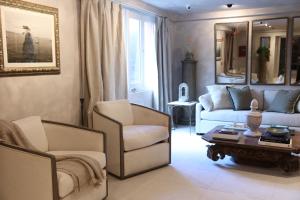 Posezení v ubytování O:Live Boutique Hotel, A Small Luxury Hotel of the World