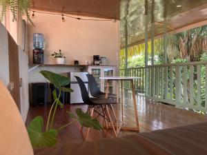 Kuchyň nebo kuchyňský kout v ubytování Casa Oh - Oceanview Guesthouse