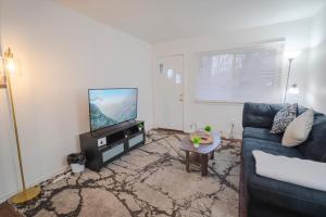 Gallery image of APT Near Hospital,UofM,EMU in Ypsilanti