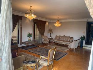 Fotografie z fotogalerie ubytování Cairo City Spot - 2BR Apt Viewing Shams Club v Káhiře + 37 fotografií