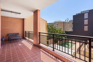 Balkón nebo terasa v ubytování Camperdown Cozy Corner 5