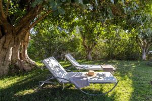 Сад в Masseria Costanza Vendicari