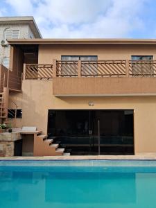 Πισίνα στο ή κοντά στο Casa com piscina