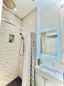 Ένα μπάνιο στο Golden Gate Park Luxury 4BR - 2BA in San Francisco