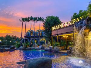 สถานที่สำคัญในท้องถิ่นซึ่งอยู่ใกล้โรงแรม