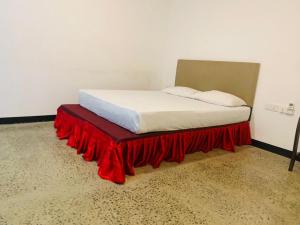 Postel nebo postele na pokoji v ubytování Resolve Garden Hotel