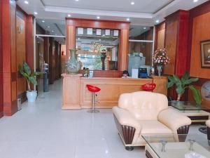 Lobbyen eller receptionen på Phú Mỹ hotel