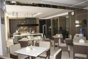 Restaurace v ubytování Jinjiang Inn Fuzhou Cangshan Olympic Centre