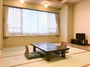 Televisyen dan/atau pusat hiburan di Itoen Hotel
