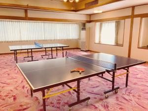 Kemudahan pingpong di Itoen Hotel atau berdekatan