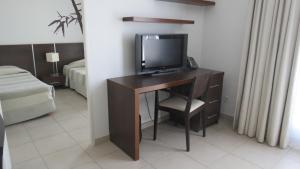 TV a/nebo společenská místnost v ubytování Residence Services Calypso Calanques Plage