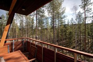 Balkón nebo terasa v ubytování Haapala Suites entinen IIDA Vuokatti
