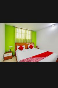 Fotografie z fotogalerie ubytování HILL BIRD HOME STAY Ooty v destinaci Ooty