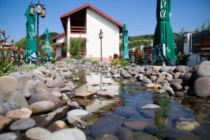 Ảnh trong thư viện ảnh của Country Court ở Curteni