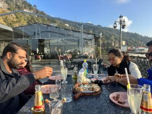 Cibo presso l'hotel o nelle vicinanze