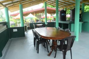 Restaurace v ubytování MANJU Homestay Unawatuna