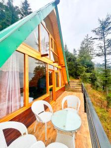 Balkón nebo terasa v ubytování Winter Soul Cottages