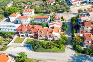 Gallery image of Guedin Sea Side Maisonette, Nikiti in Nikiti