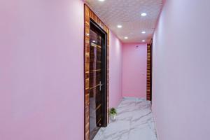 Fotografie z fotogalerie ubytování Super Hotel O Rishabh Inn v destinaci Ghaziabád