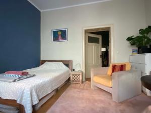 Katil atau katil-katil dalam bilik di Gemütliches Zimmer im Zentrum Weimars