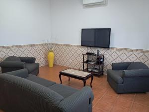 Μια τηλεόραση ή/και κέντρο ψυχαγωγίας στο Fontinhas House