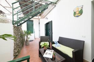 Istumisnurk majutusasutuses Dint'a Torre Bed and Breakfast