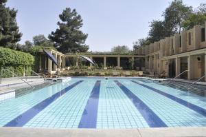 Swimming pool sa o malapit sa Kabul Serena Hotel