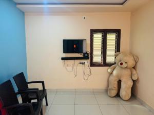 TV a/nebo společenská místnost v ubytování Sri padha vallabha serenity homestay