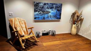 Posezení v ubytování Modernes 3,5 Zimmer Apartment 100 m2 mit Alpenblick und 3 Terrassen
