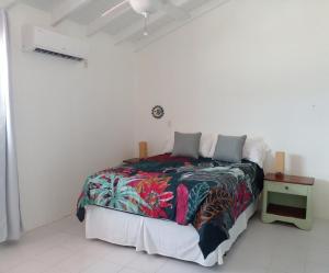 Imagen de la galería de Oceanfront Villa, en Simpson Bay