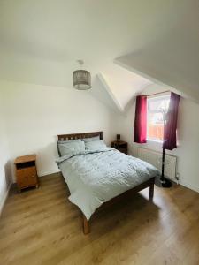 Katil atau katil-katil dalam bilik di Detached home - Donaghadee