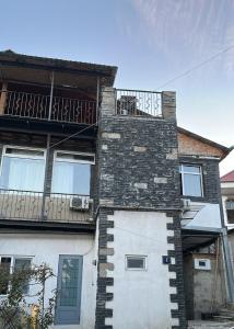 Budova, kde se hostel nachází