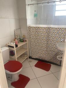 Koupelna v ubytování Apt 2 quartos