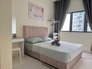 Postel nebo postele na pokoji v ubytování Peaceful 3BR 2B with Pool 10pax Wangsa Maju near Wangsa Walk + 45 fotografií