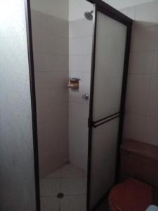 Koupelna v ubytování Habitación Amplia Laureles