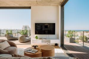 TV/trung tâm giải trí tại ULIVE Boutique ApartHotel