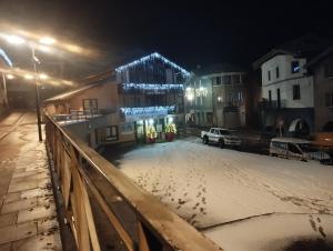 Foto dalla galleria di Chambre dans appartement Seez proche Bourg St Maurice a Tignes