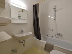 Un baño de Studio for You