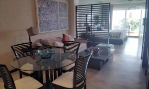 Medano Beach suites的休息区