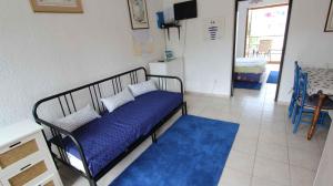 Postel nebo postele na pokoji v ubytování Apartments in Malinska - Insel Krk 14421