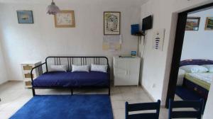 Postel nebo postele na pokoji v ubytování Apartments in Malinska - Insel Krk 14421