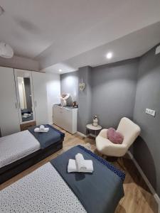 Katil atau katil-katil dalam bilik di Žunić Apartman +21 gambar