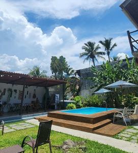 A piscina localizada em Pousada Pitaya Maresias ou nos arredores
