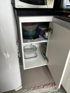 Cucina o angolo cottura di sobrado 08 com duas suítes, conf