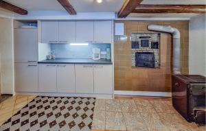 Kuchyňa alebo kuchynka v ubytovaní Großes Ferienhaus Dalaas