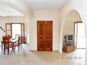 Posezení v ubytování Chic Villa in Kalymnos + Mountain View + 14 fotografií