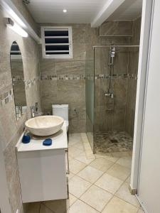 A bathroom at La Villa Navidad